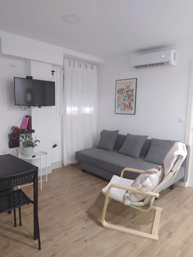 Santo Angel 7 Apartamento Sevilha Exterior foto