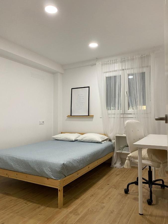 Santo Angel 7 Apartamento Sevilha Exterior foto